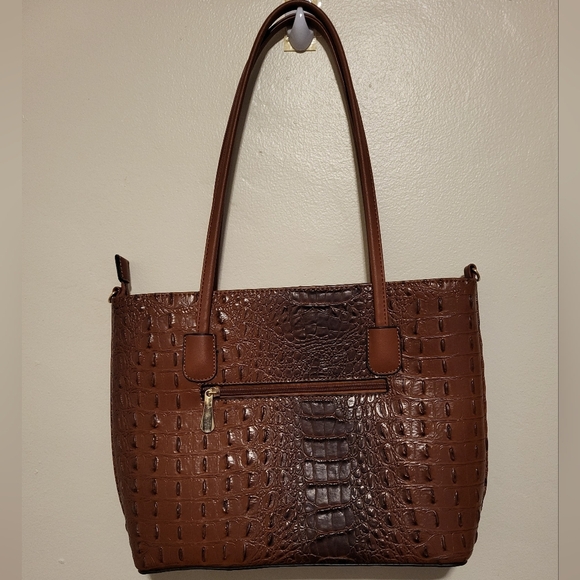 Crocodile Alligator Purse - Picture 3 of 5